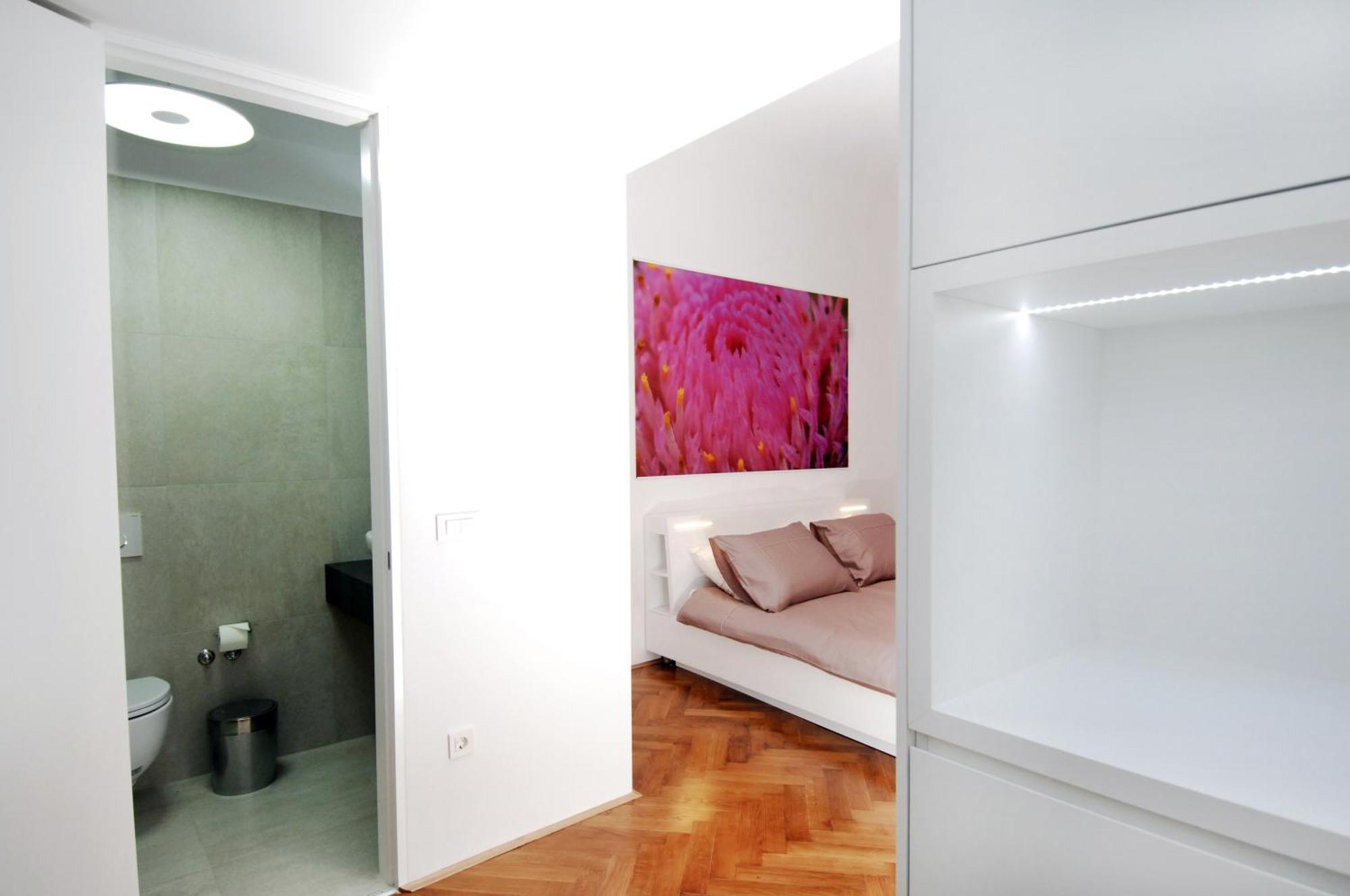 Guest house Galeria River 3*
